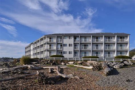 brookings hotels on the beach
